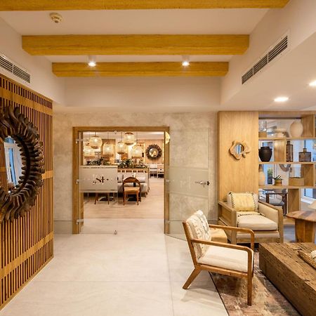 Hotel Serenity Тімішоара Екстер'єр фото